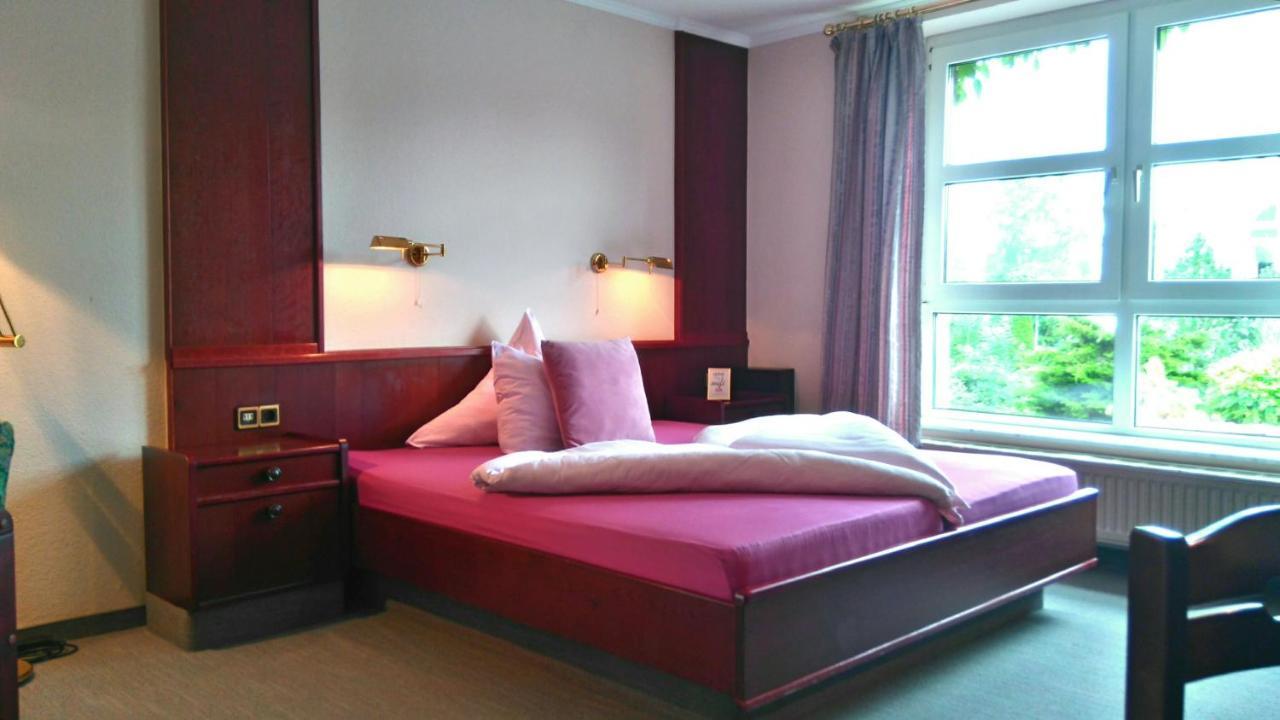 Hotel Am Hasengarten Bad Bederkesa Exterior photo